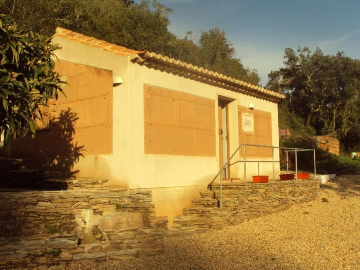 Casas Da Cerca Guest House Troviscais Exterior photo