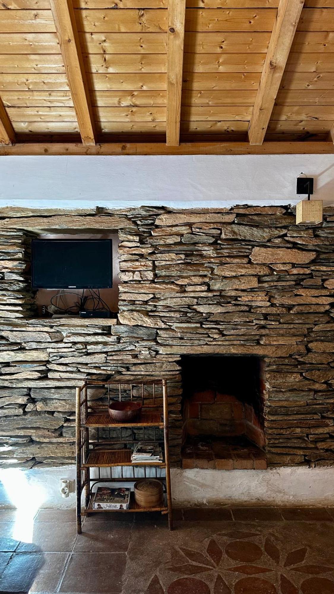 Casas Da Cerca Guest House Troviscais Exterior photo