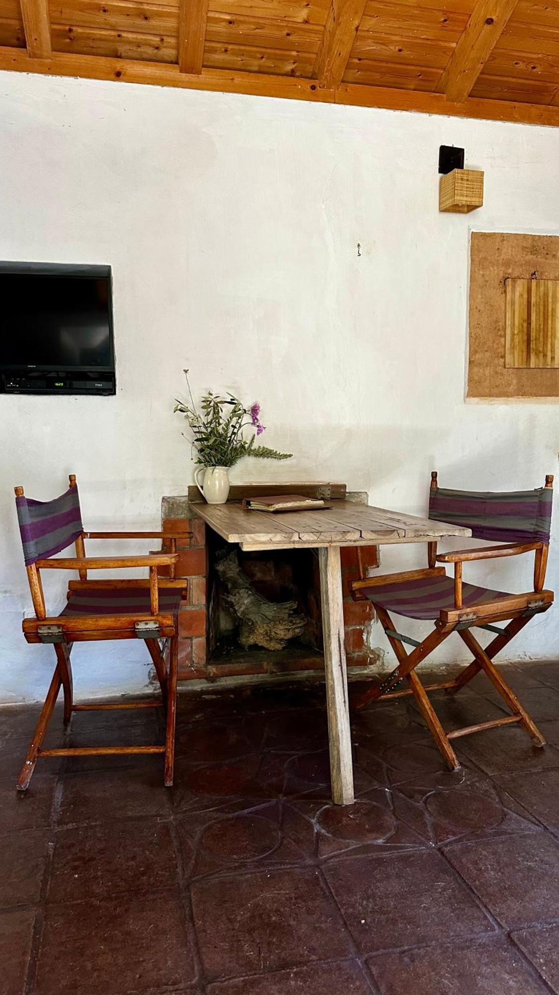 Casas Da Cerca Guest House Troviscais Exterior photo